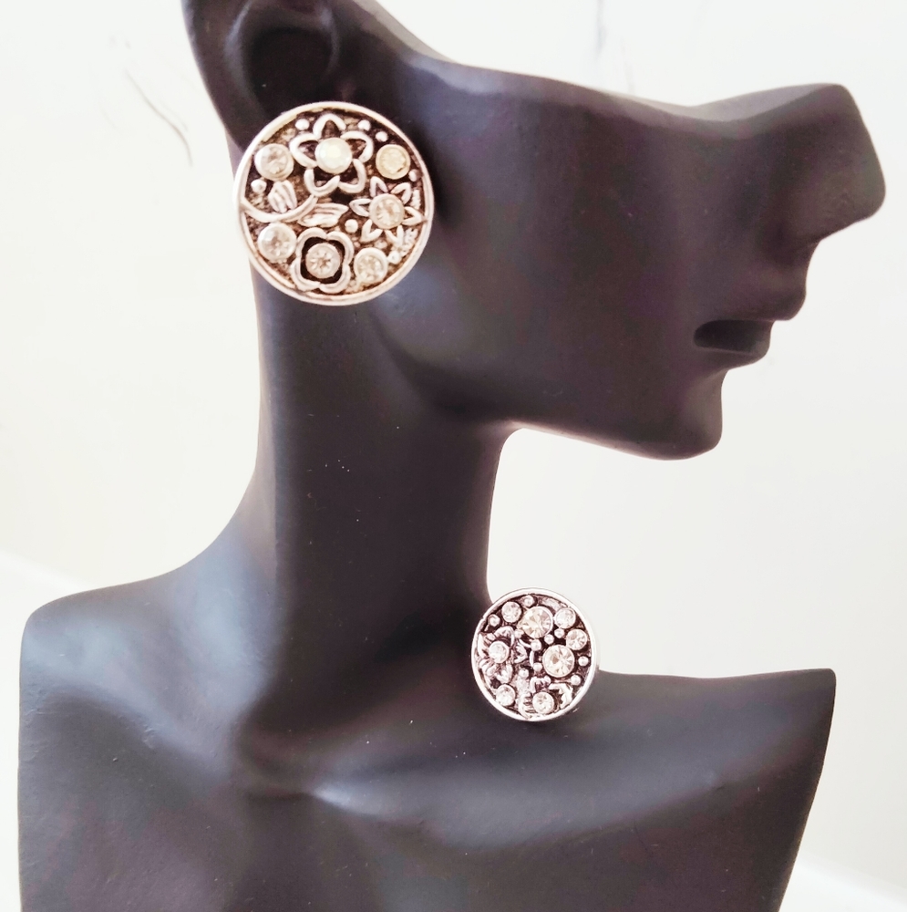 Upcycled vintage button earrings